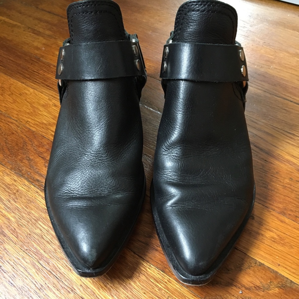 Dolce Vita Back Strap Booties